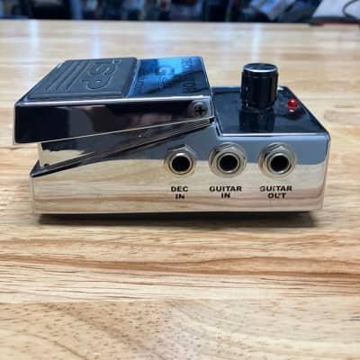 ISP Technologies Decimator G-String Noise Reduction Pedal