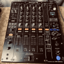 Pioneer DJM-900NXS2 4-channel DJ Mixer with Effects W/Travel Case