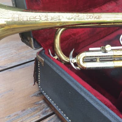 Buescher Aristocrat Trumpet 1963 - Patina gold, 2 mouthpieces image 7