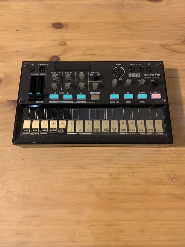 Korg Volca FM Digital Synthesizer with Sequencer | Reverb UK