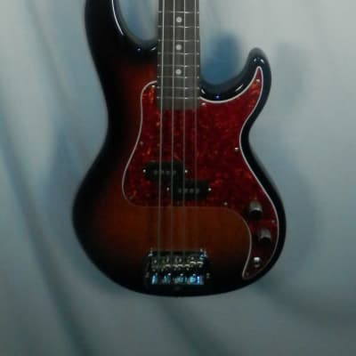G&L Fullerton Deluxe SB-1 3-tone Sunburst 4-string electric bass with gig bag used Made in USA image 4