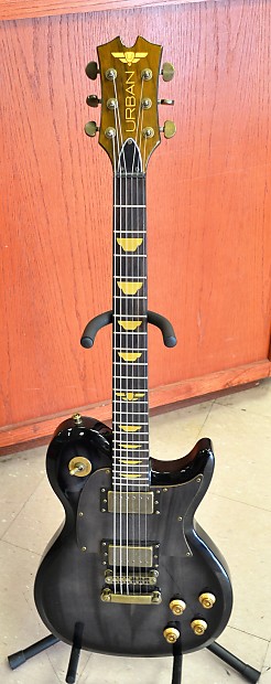 Keith Urban Vintage Series Limited Edition 6-String Electric Guitar #150 of 2000 with Amp and DVD's image 1