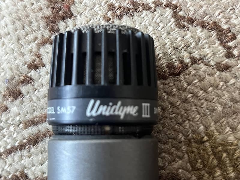 Shure Unidyne III SM57 Cardioid Dynamic Microphone | Reverb Canada