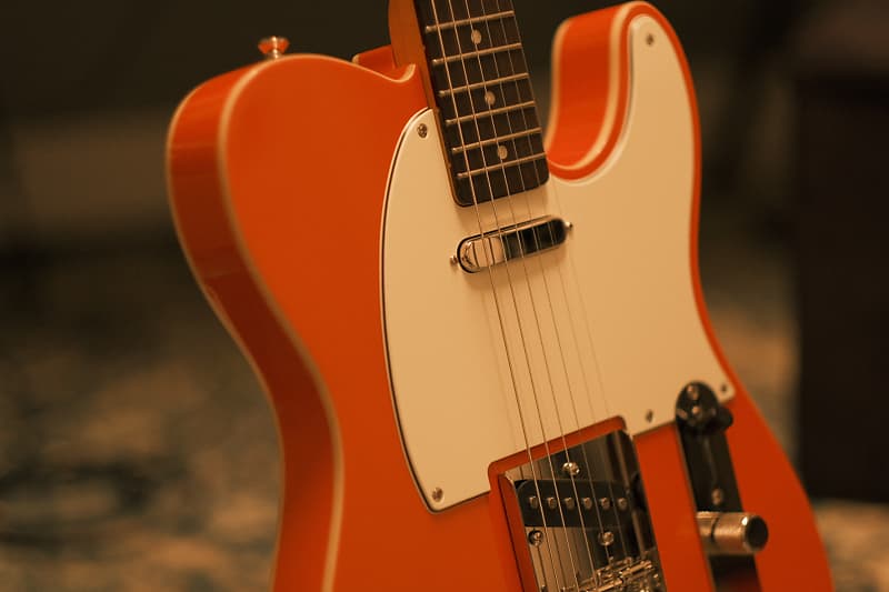 Squier FSR Classic Vibe '60S Custom Telecaster Candy