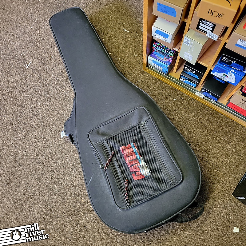 Gator Lightweight Small Body Acoustic Case Used