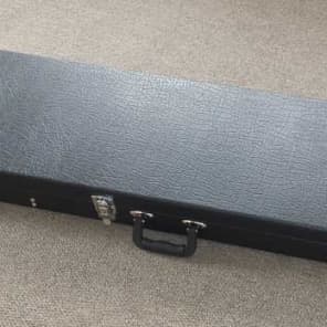 Short scale 2025 bass hard case