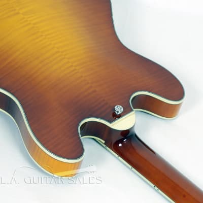 Eastman T486-GB Goldburst Deluxe 16" Thinline Hollowbody With Hard Case #02535 @ LA Guitar Sales. image 6
