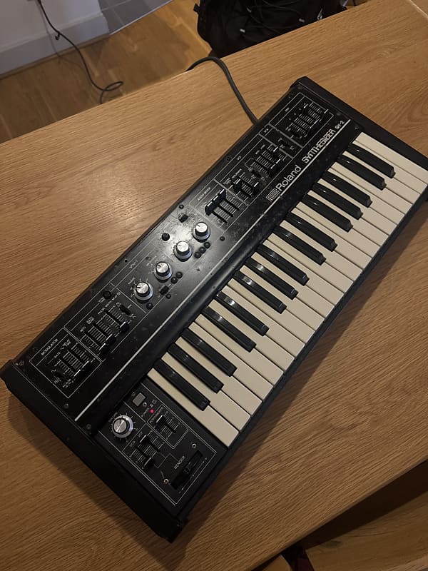 Roland SH-2 37-Key Synthesizer | Reverb
