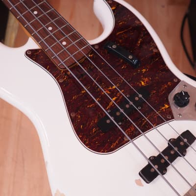 Squier Classic Vibe '60s Jazz Bass with Rosewood Fretboard image 1