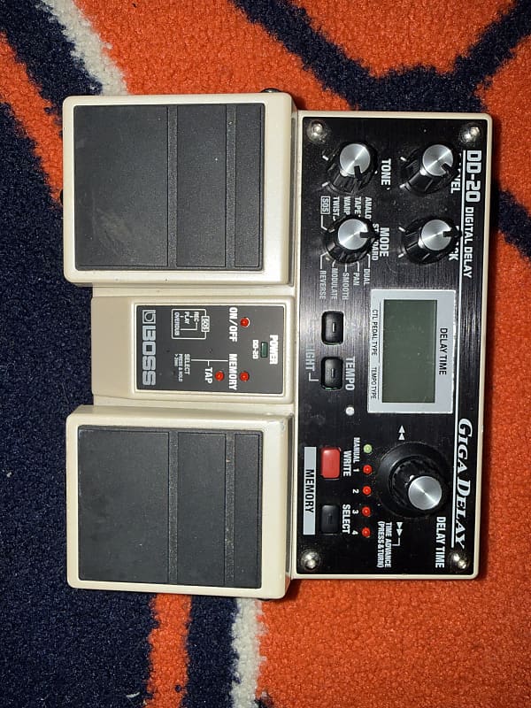 Boss DD-20 Giga Delay