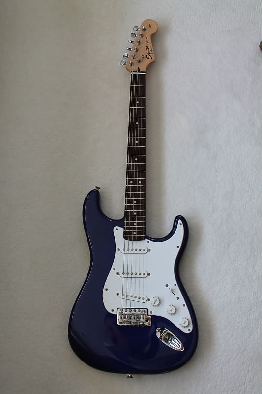 2008 Squier Affinity Stratocaster - Midnight Blue - Professionally Set Up!