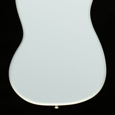 Fender American Performer Mustang Rosewood Fingerboard Sonic Blue (007) image 4
