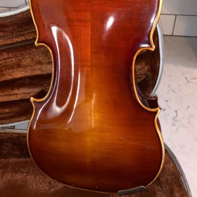 E.R. Pfretzschner Copy of Antonius Stradivarius Jr Violin W/Case & Bow 1977 Natural Finish, 22" L image 3