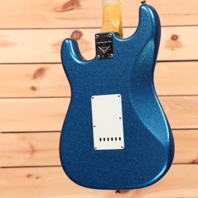 Fender Custom Shop Limited 1965 Stratocaster Journeyman Relic - Aged Blue Sparkle - CZ570996 - PLEK'd image 8