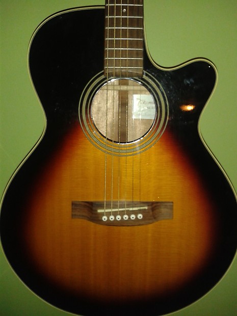 Takamine g hot sale series eg260c bsb