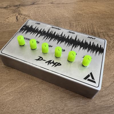 ART DST 8080 pre amp/effects/ stereo power amp by Pierce
