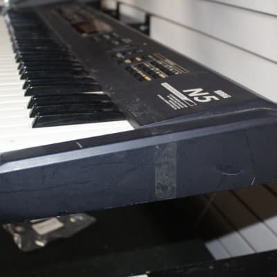 Korg 61-Key Keyboard Music Synthesizer N5 image 18