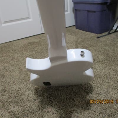 Firefly FFJR 2019 White image 8