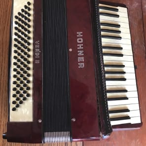 Hohner Verde II 1940s Pearlescent Red 34/80 image 4
