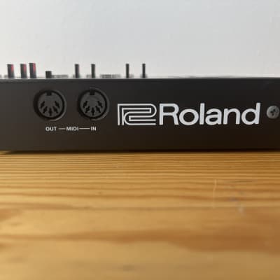 Roland JU-06 Boutique Series Digital Synthesizer Sound Module 2015 - Present - Black image 8