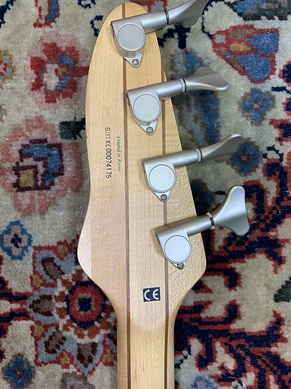 DeArmond Pilot DLX 4-String Bass | Reverb