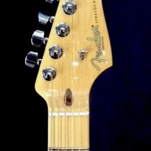 Fender American Deluxe Stratocaster Plus image 3