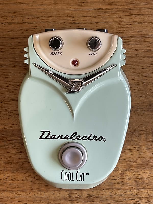 Danelectro Cool Cat Chorus