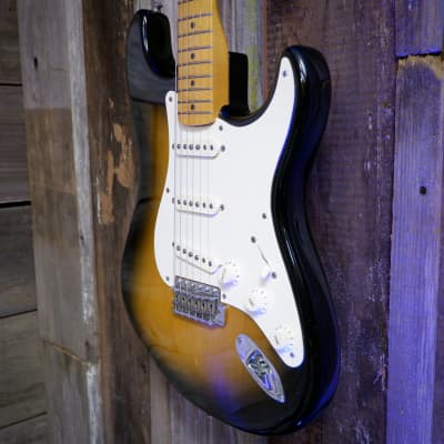 Fender American Vintage '57 Stratocaster 2006 - 2-Color Sunburst w/ Hard Case image 4