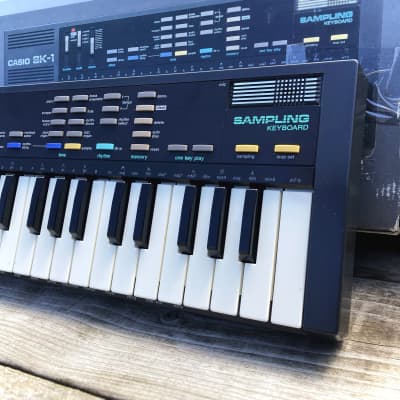 Casio SK-1 32-Key Sampling Keyboard | Reverb Canada