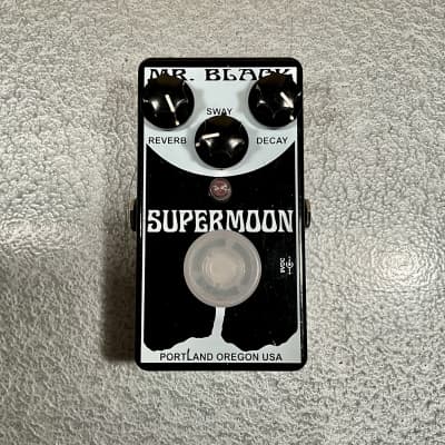 Mr. Black Supermoon Reverb | Reverb