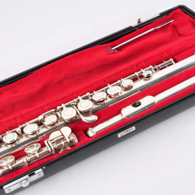 Yamaha YFL-311 Flute Silver Made in Japan w/Hardcase Used From Japan #025123 image 4