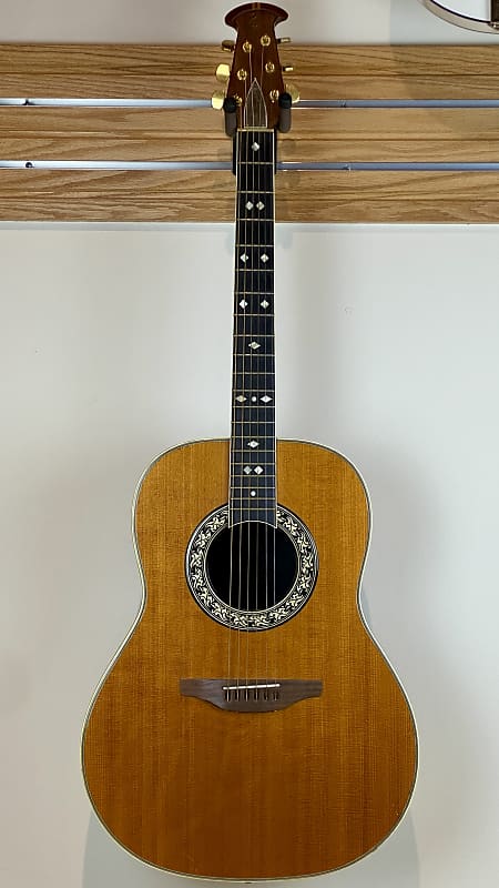 Ovation 1127 Glen Campbell Artist