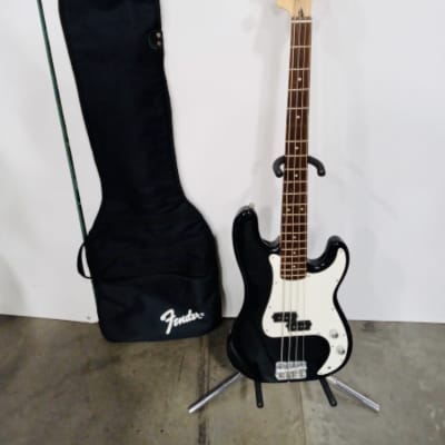 Squier Affinity Precision Bass PJ with Rosewood Fretboard 2002 Present - Black image 8