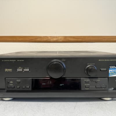 Technics SA-DX940 A/V receiver with Dolby Digital and DTS at