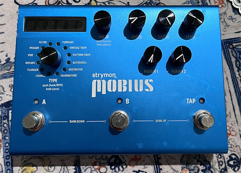 Strymon Mobius