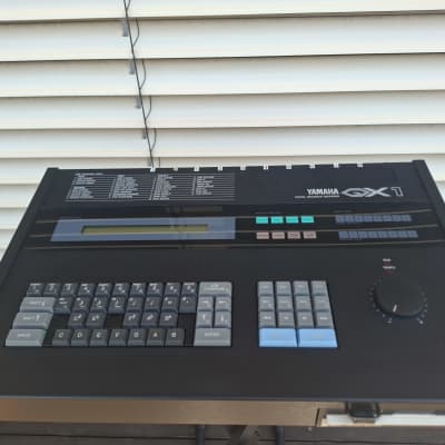 Yamaha Qx1 flagship sequencer