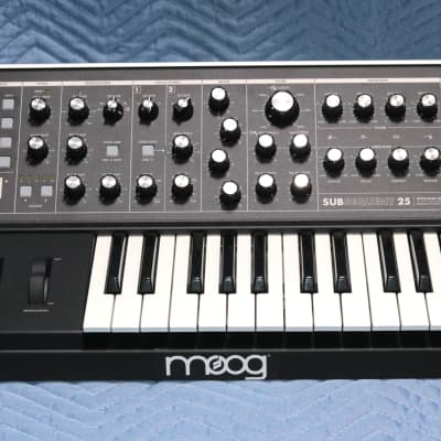 Moog Subsequent 25 Analog Synth | Reverb