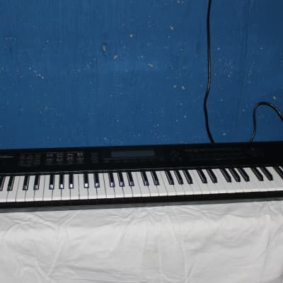 Roland D70 D-70 Super LA Synthesizer 76 Keys Keyboard - Sold AS IS