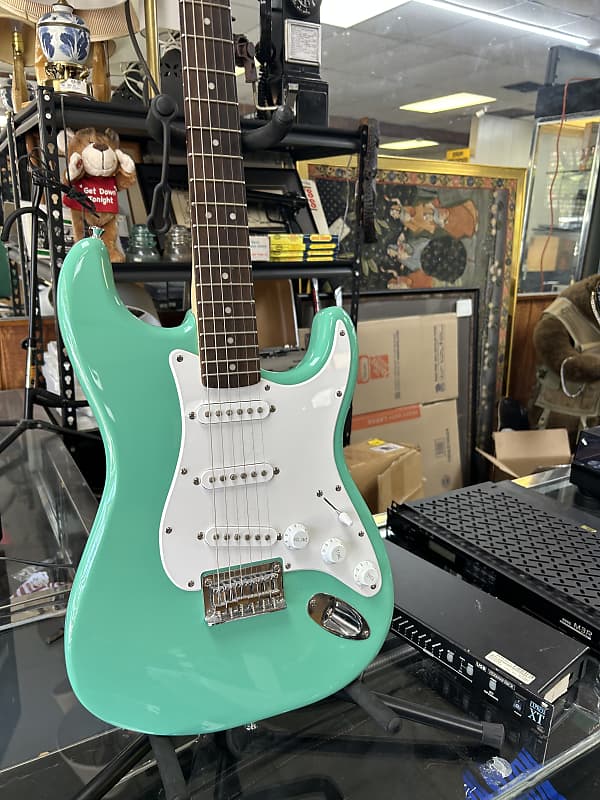 Squier FSR Bullet Stratocaster HT HSS | Reverb