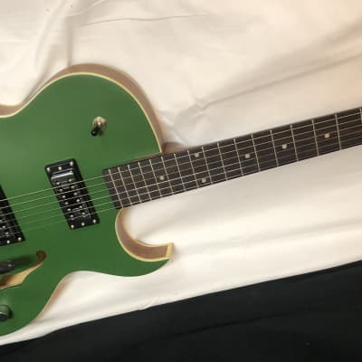 The Loar electric hollwobody guitar - NEW - Thinbody Archtop Green LH-306T Bigsby Tremolo image 1