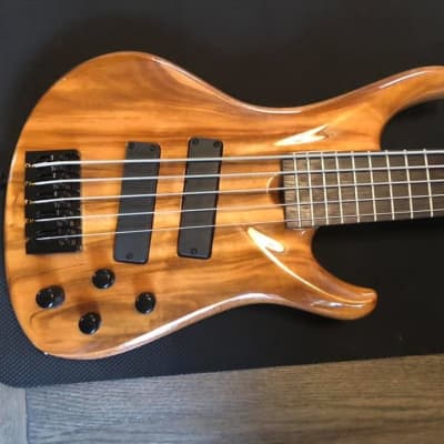 Mint Roscoe LG3005 Custom with Rare Goncola Alves Top and Wenge... image 1
