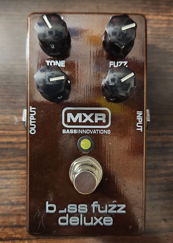 MXR M84 Bass Fuzz Deluxe