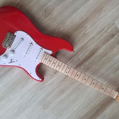 2024 Elite® Stratocaster Gilmour Style Guitar Turbo w/ MOD RED Classic Strat SSS LTD image 2