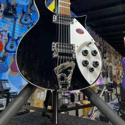 Rickenbacker 620