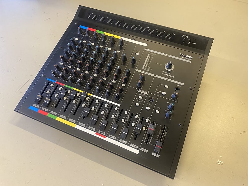 tascam m 164