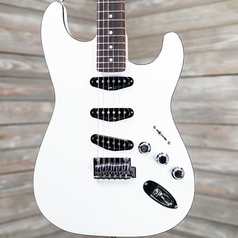 Fender Aerodyne Special SSS Stratocaster Guitar - Bright White