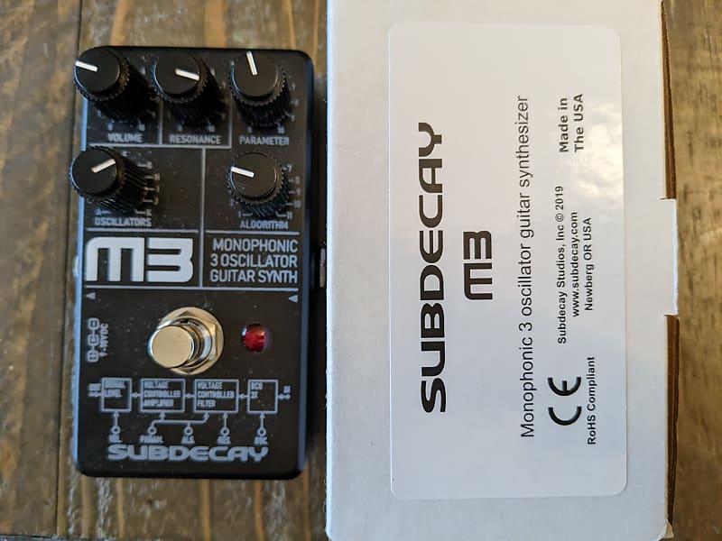 Subdecay M3 Monophonic Oscillator Guitar Synthesizer