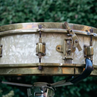 Vintage 1920s Leedy 'Full Dress' 14x4 Snare Drum in White Marine Pearl image 7