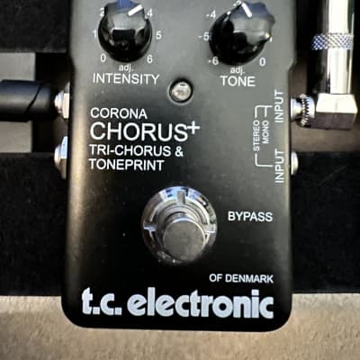 TC Electronic Limited Edition Corona Chorus+ SCF Tri-Chorus & TonePrint Pedal for sale