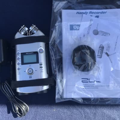 Zoom Handy Recorder H4 2013 - Silver image 1